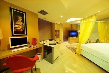 Zhengzhou Goodnight Hotel Jicheng  Екстериор снимка